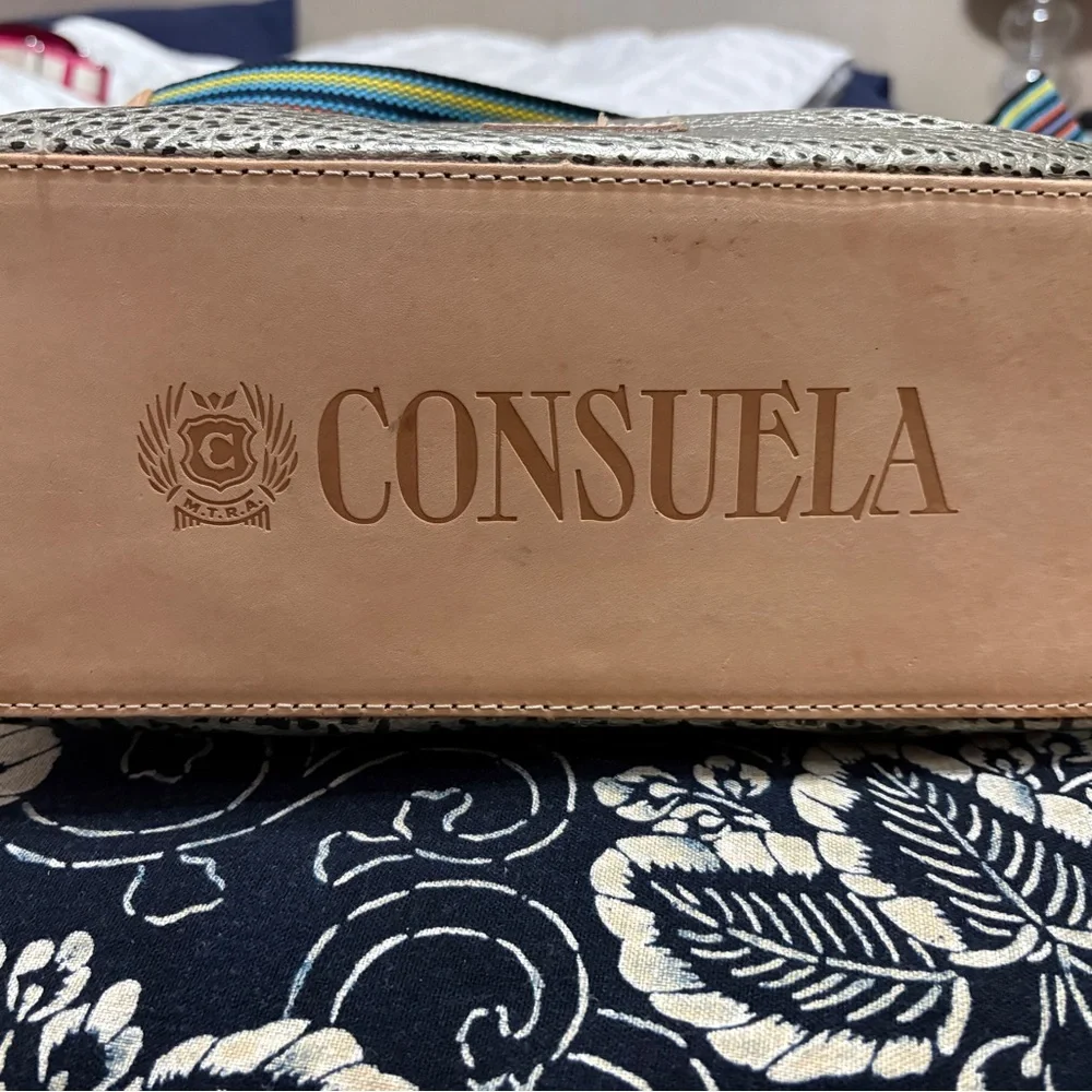 Consuela Tommy Hobo